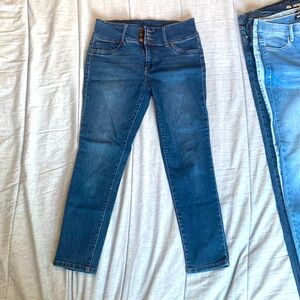D. Jeans | dark blue | size 6
